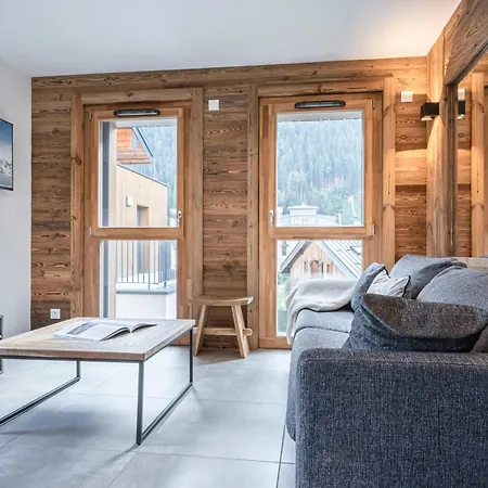 Duplex Centre Pour 6 Avec Balcon Et Garage - Fr-1-343-248 Chamonix