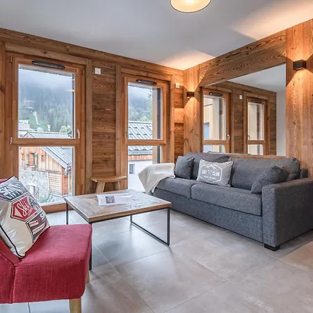 Duplex Centre Pour 6 Avec Balcon Et Garage - Fr-1-343-248